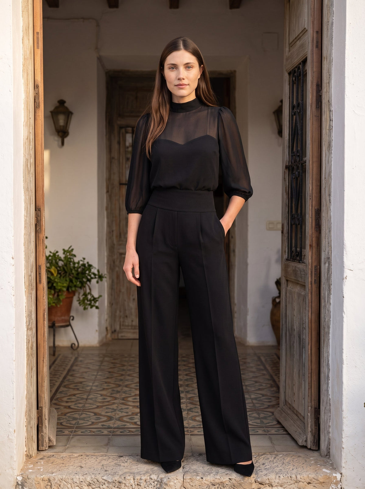 Eleonora | Conjunto de tres piezas con top vaporoso y pantalón ancho de talle alto